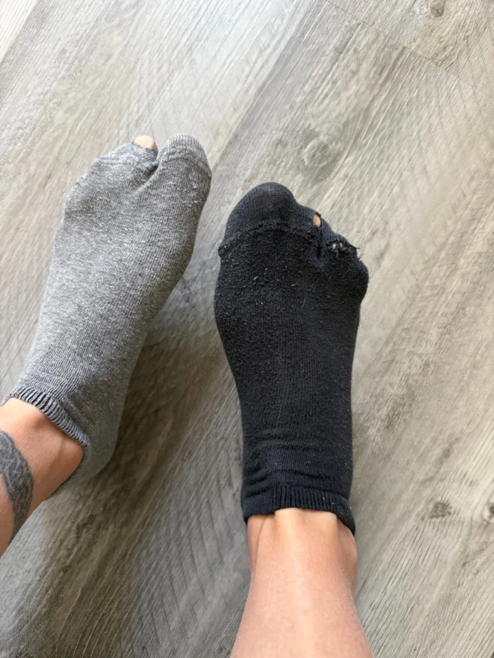 Mismatched Black Gray Ankle Socks Gym Workout Used Women’s Athleisure